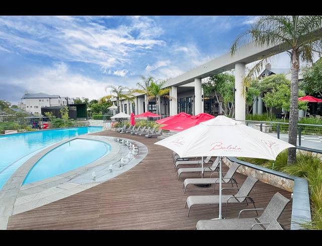 2 BEDROOM APARTMENT FOR SALE IN THE POLOFIELDS